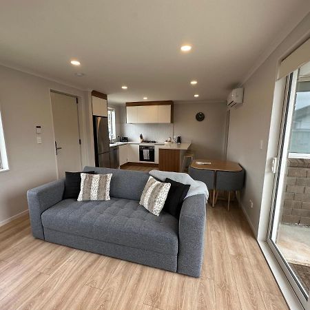 Cosy Self Contained 2 Bedroom Townhouse Hamilton Exterior foto